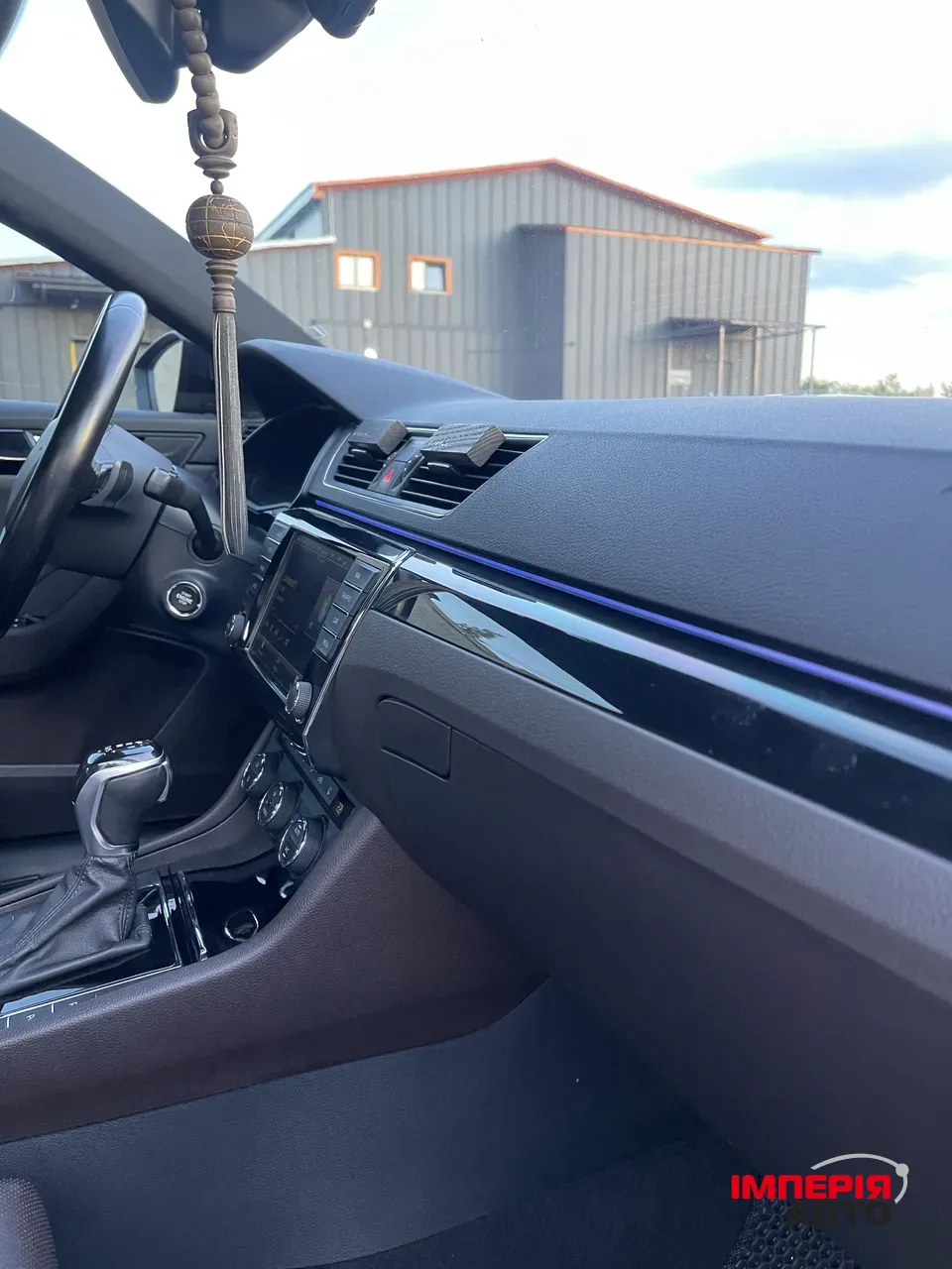 Skoda Superb - фото 41