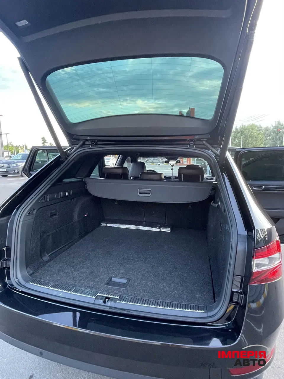 Skoda Superb - фото 18