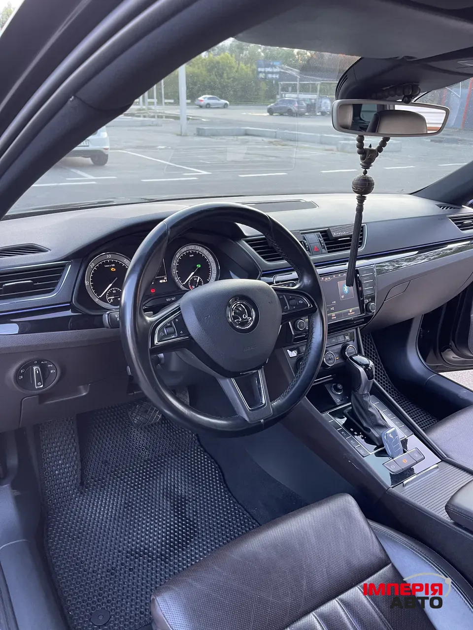 Skoda Superb - фото 27