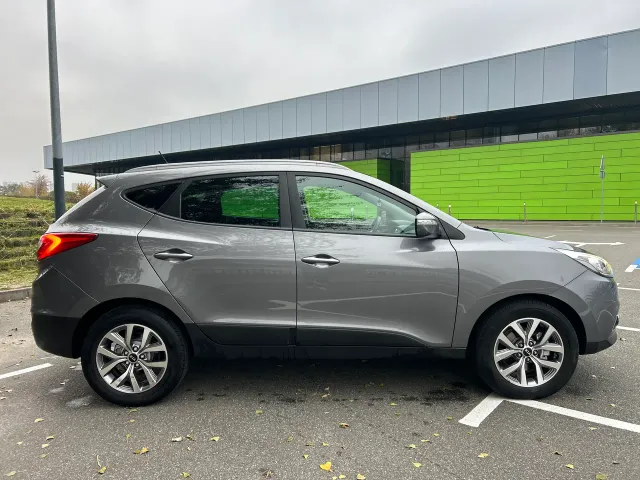 Hyundai ix35 - фото 3