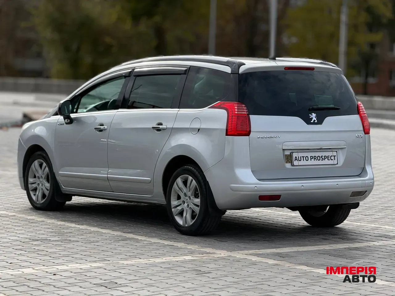 Peugeot 5008 - фото 7