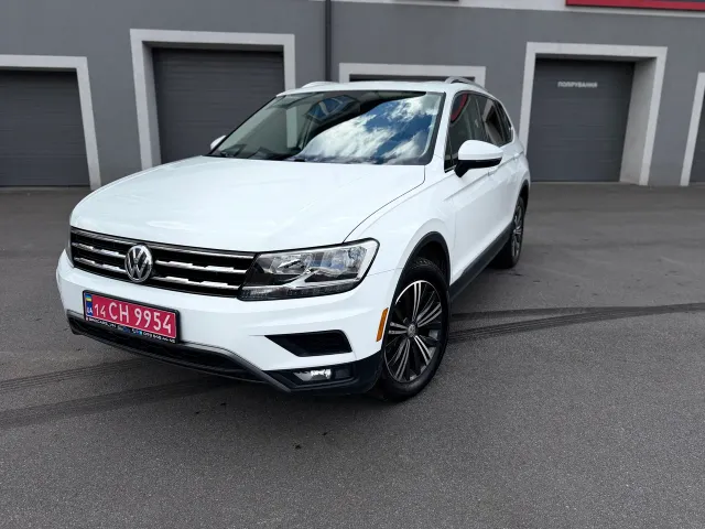 Volkswagen Tiguan - фото 4