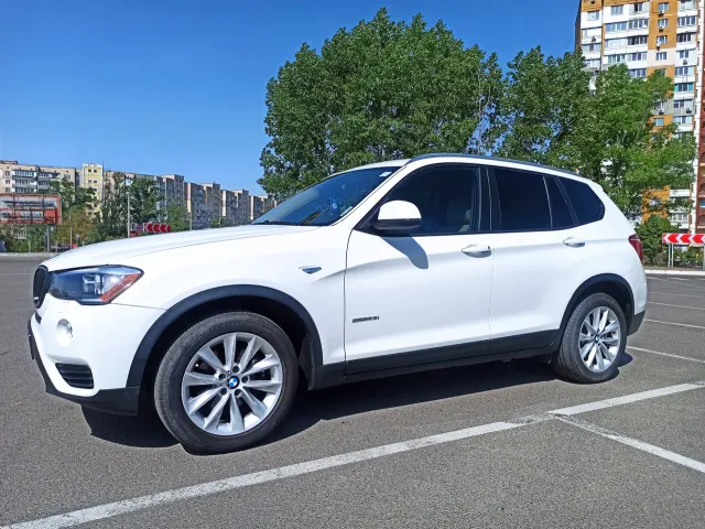 BMW X3 - фото 1