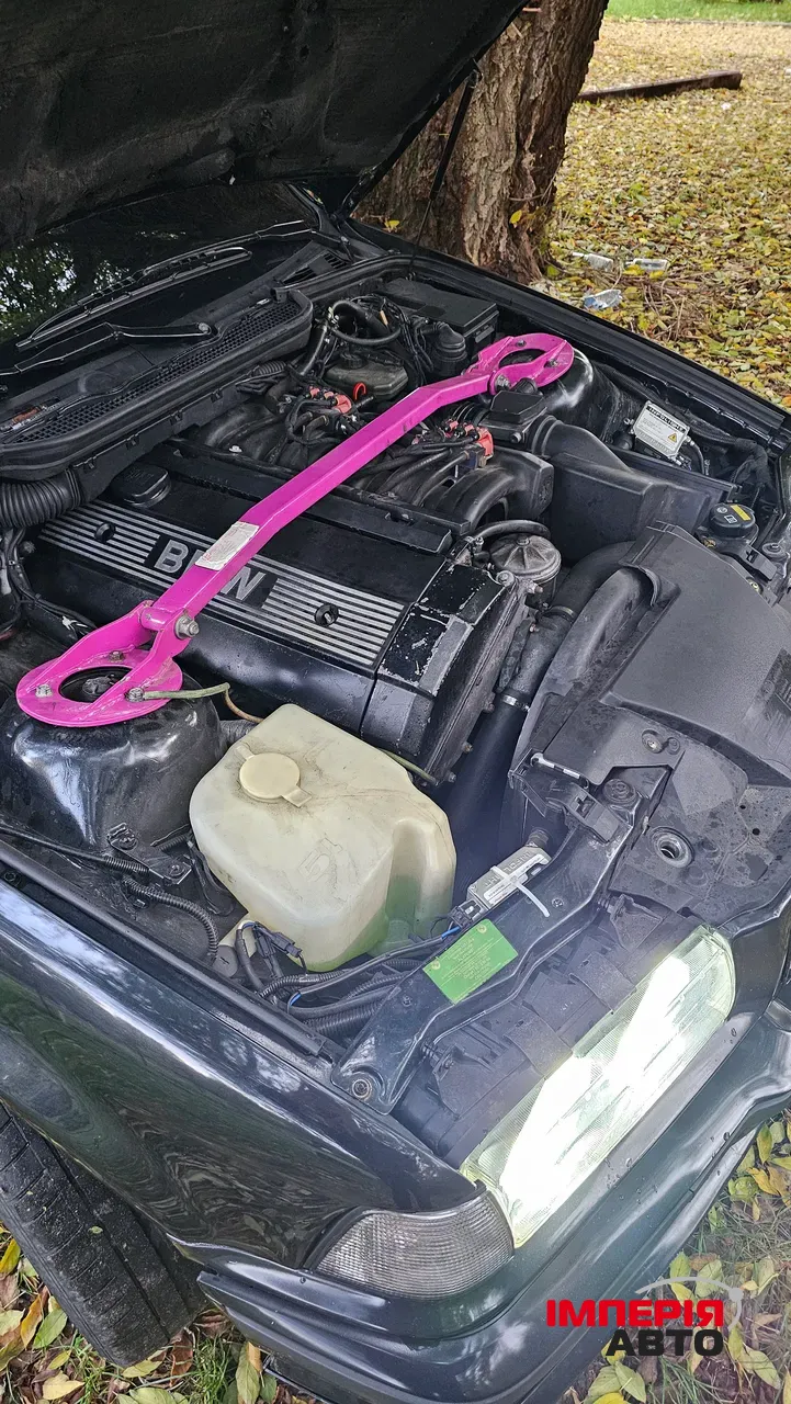 BMW 3 серії - фото 6