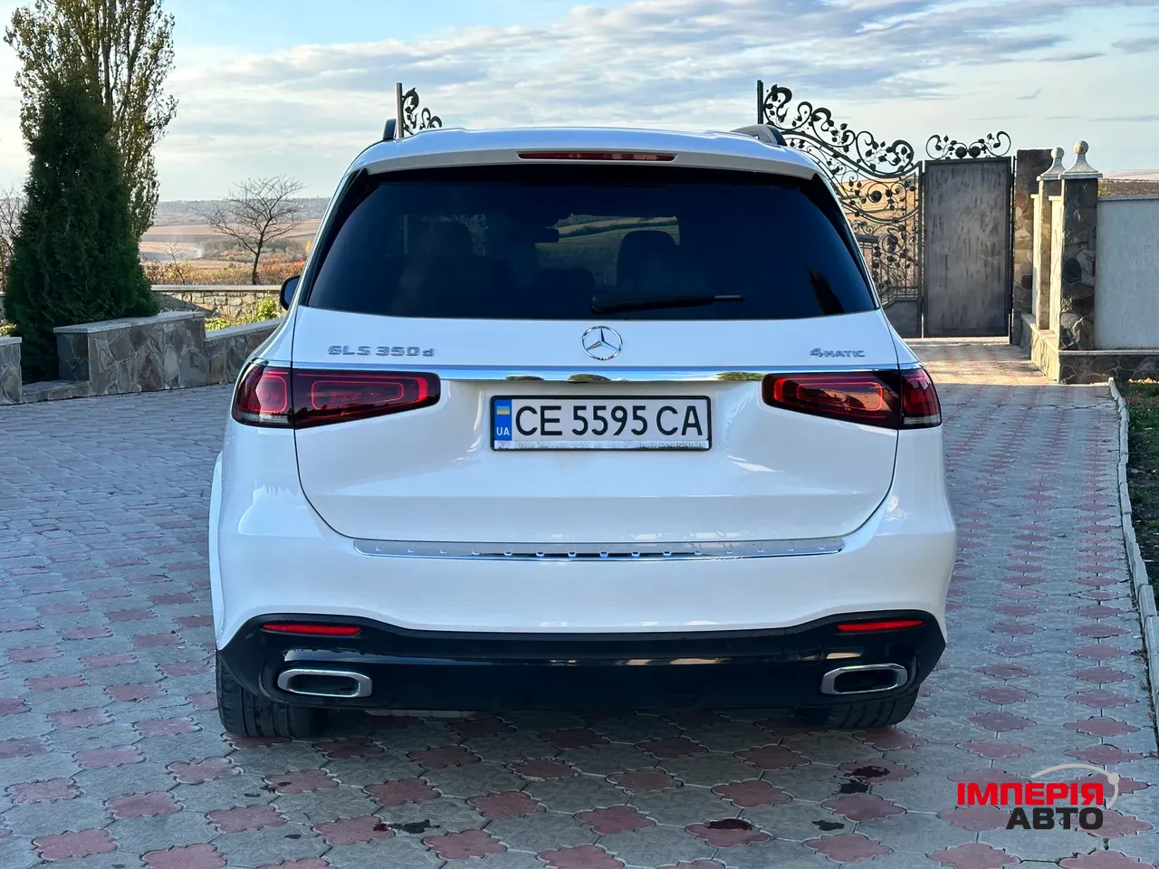 Mercedes-Benz GLS - фото 3