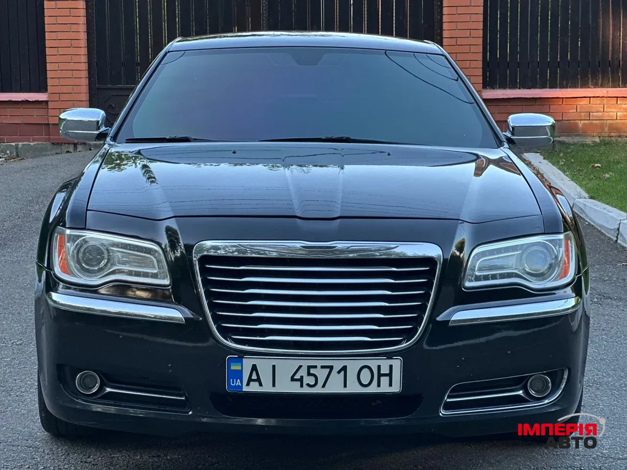 Chrysler 300C - фото 3