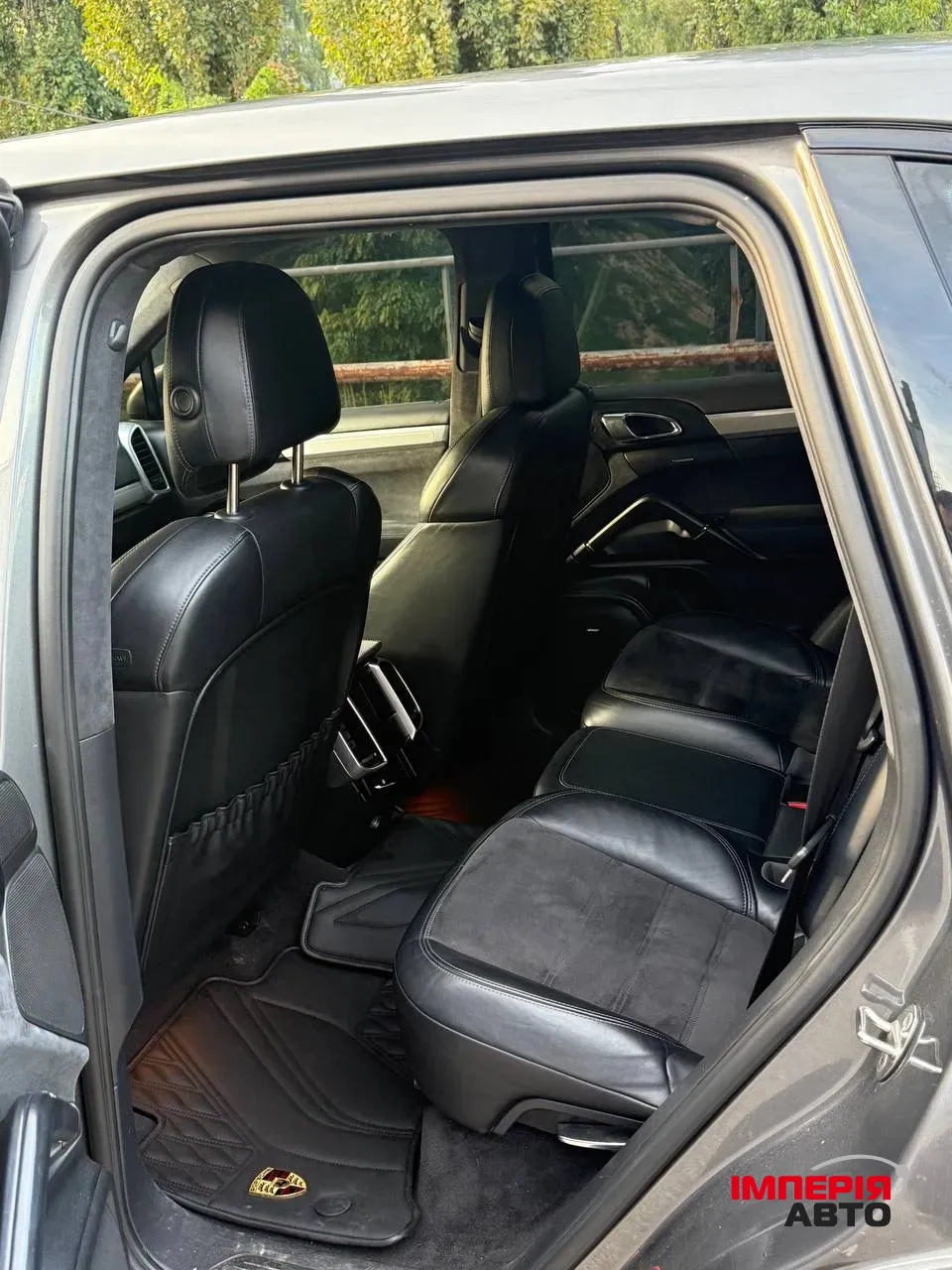 Porsche Cayenne - фото 8