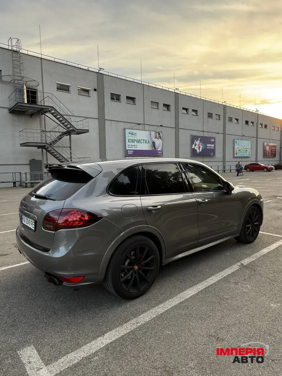 Porsche Cayenne - фото 10