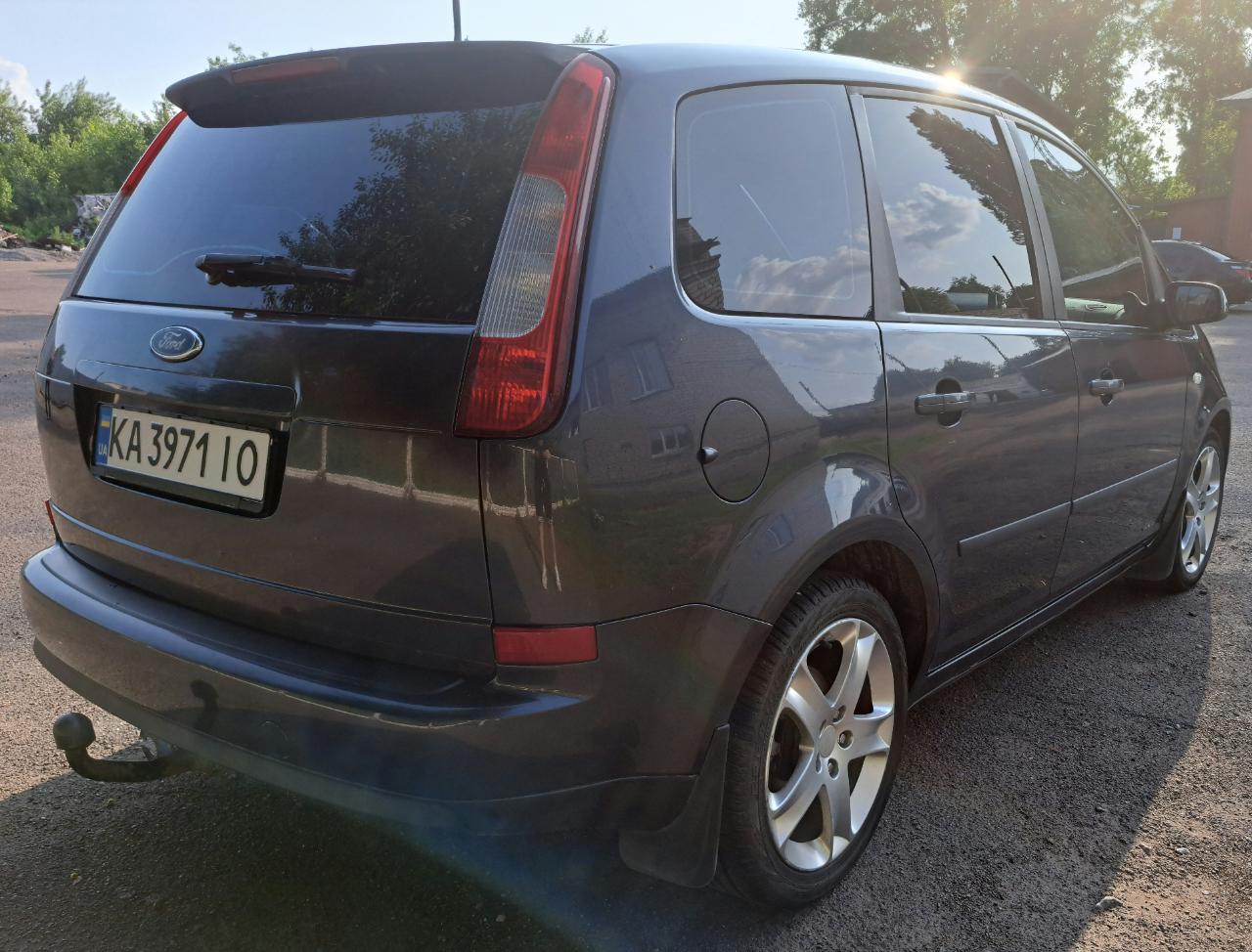 Ford C-MAX - фото 9