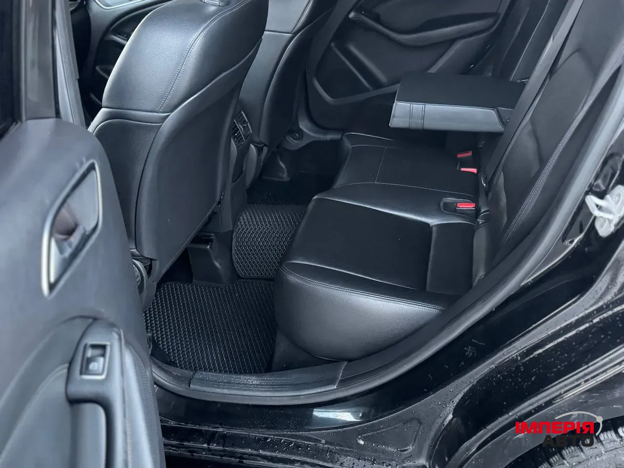 Mercedes-Benz B-Класс - фото 17