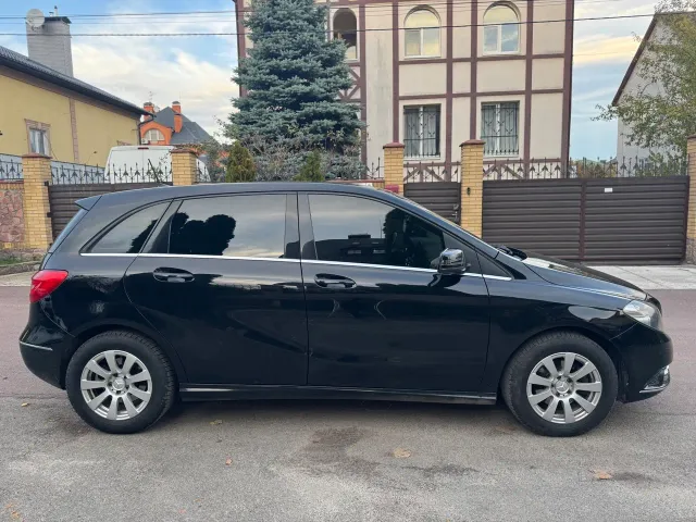 Mercedes-Benz B-Класс - фото 4
