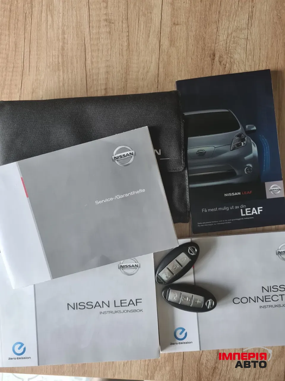 Nissan Leaf - фото 11