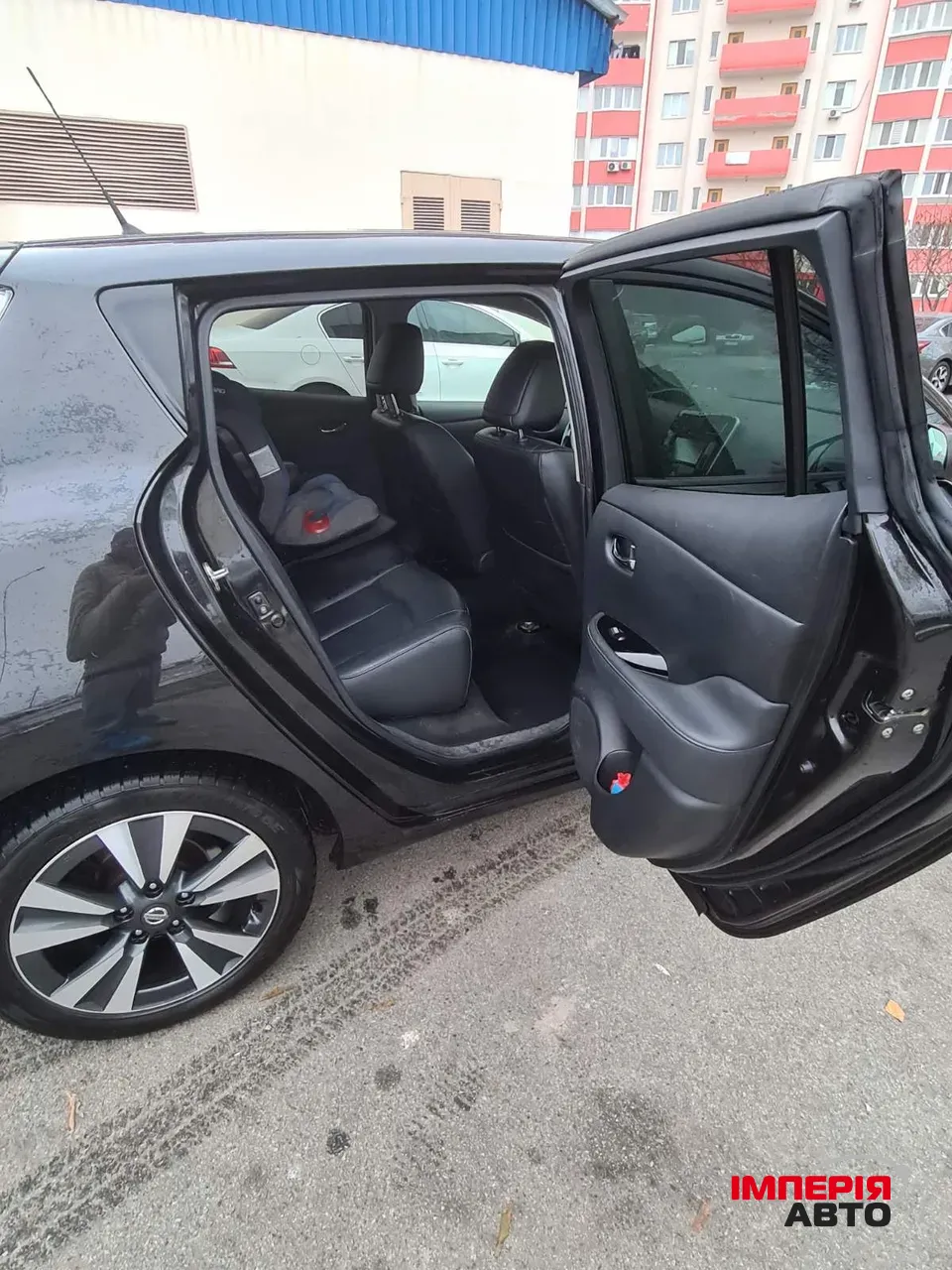 Nissan Leaf - фото 7