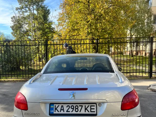 Peugeot 206 - фото 5