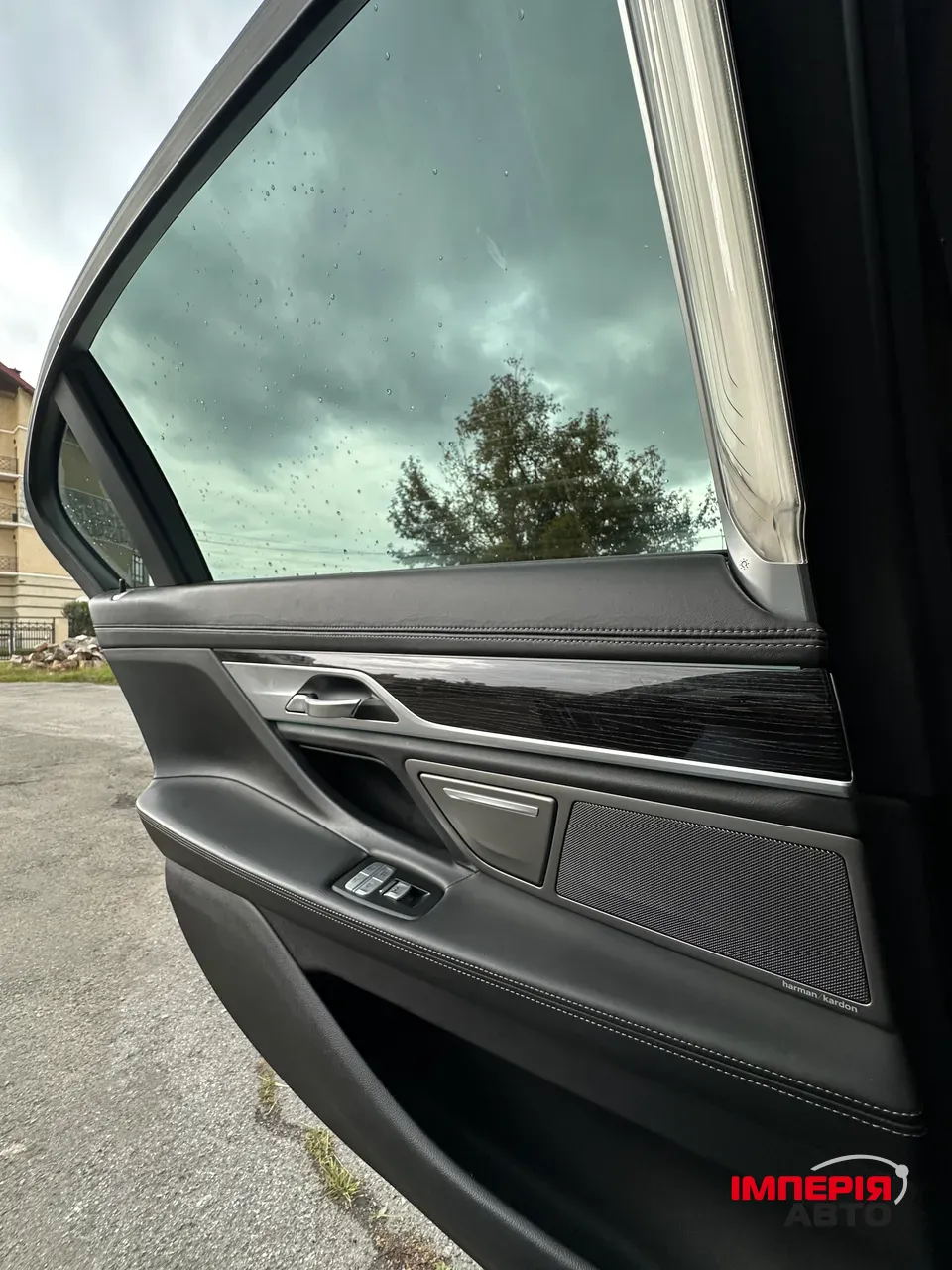 BMW 7 серії - фото 16