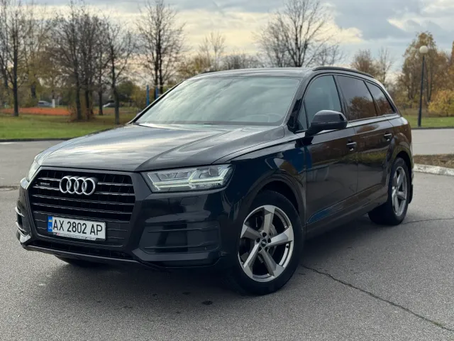 Audi Q7 - фото 5
