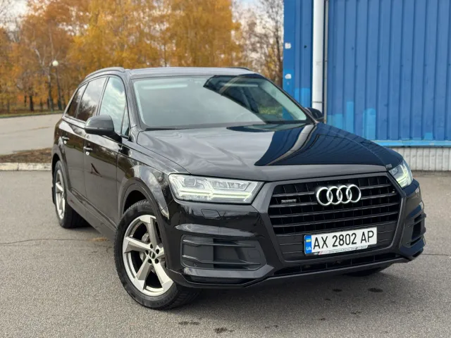 Audi Q7 - фото 4