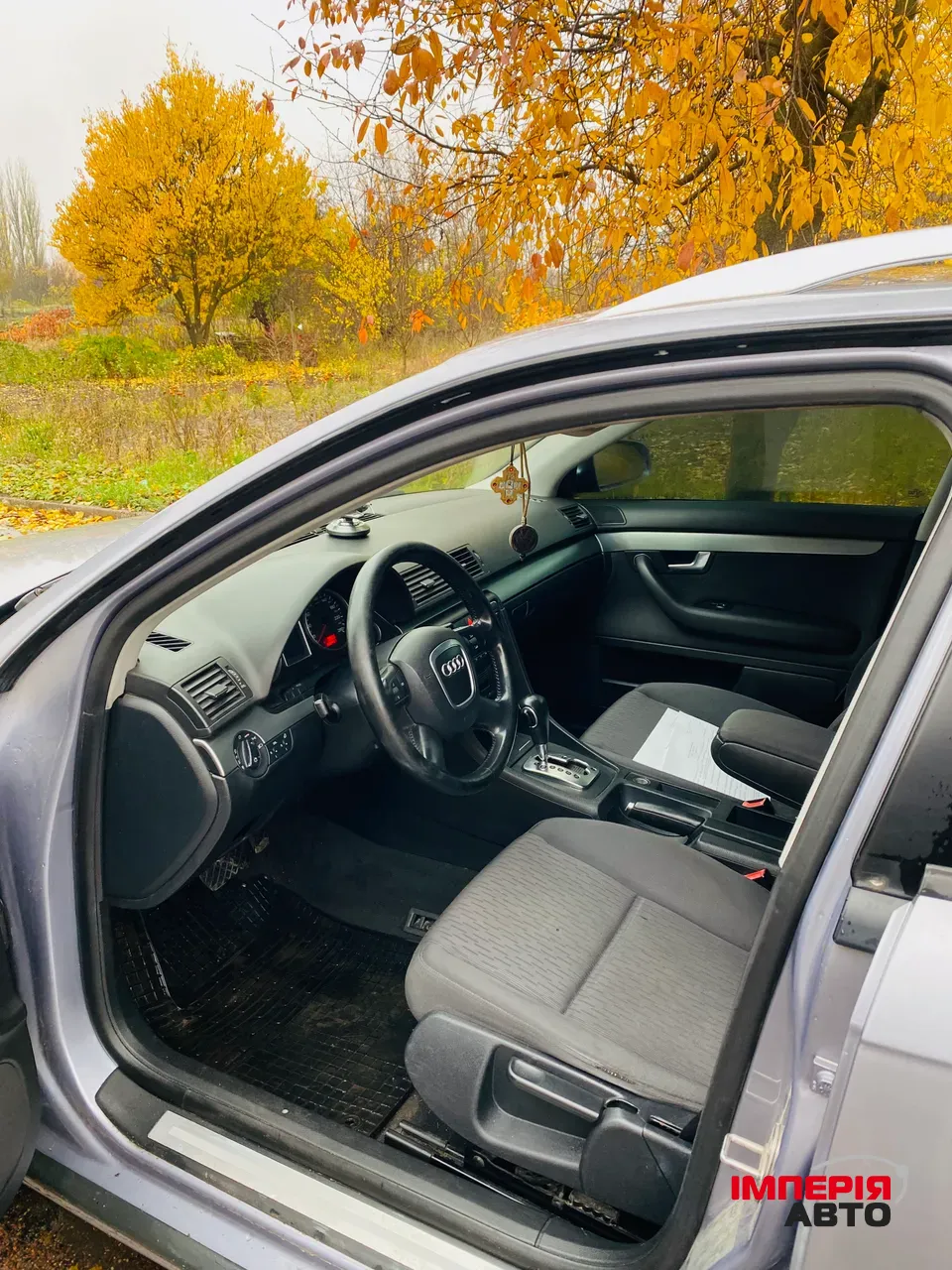 Audi A4 - фото 14