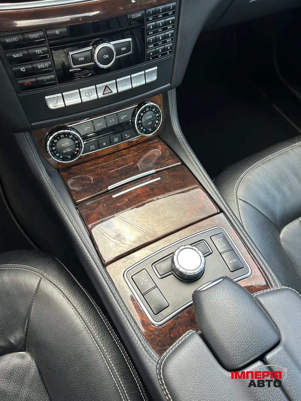 Mercedes-Benz CLS - фото 19