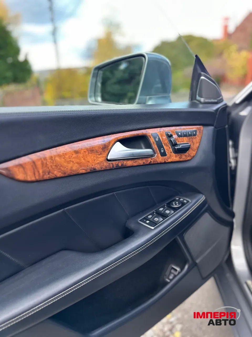 Mercedes-Benz CLS - фото 23