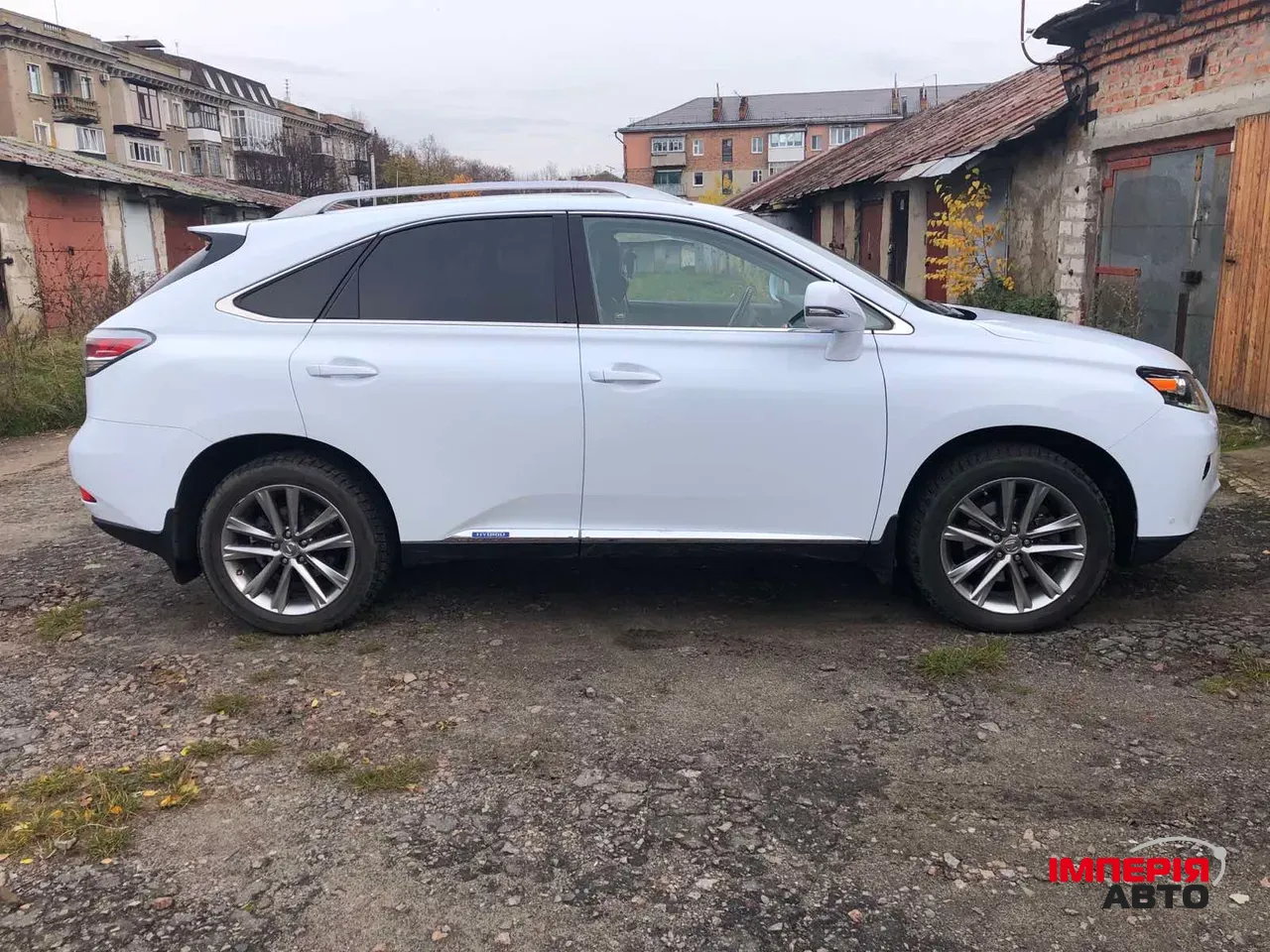 Lexus RX - фото 3