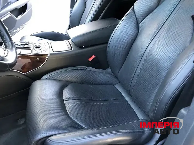 Audi A7 - фото 10