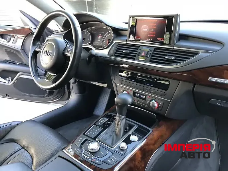 Audi A7 - фото 6