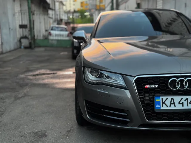 Audi A7 - фото 4