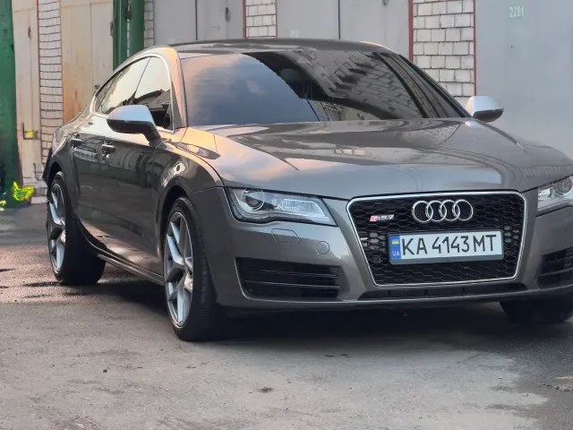 Audi A7 - фото 3