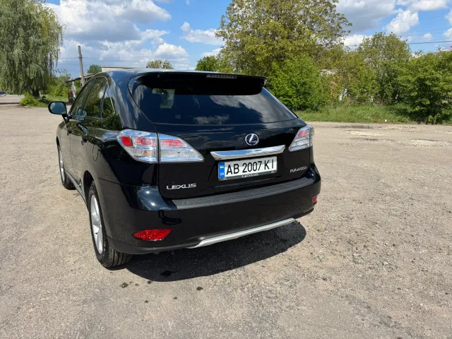 Lexus RX - фото 4