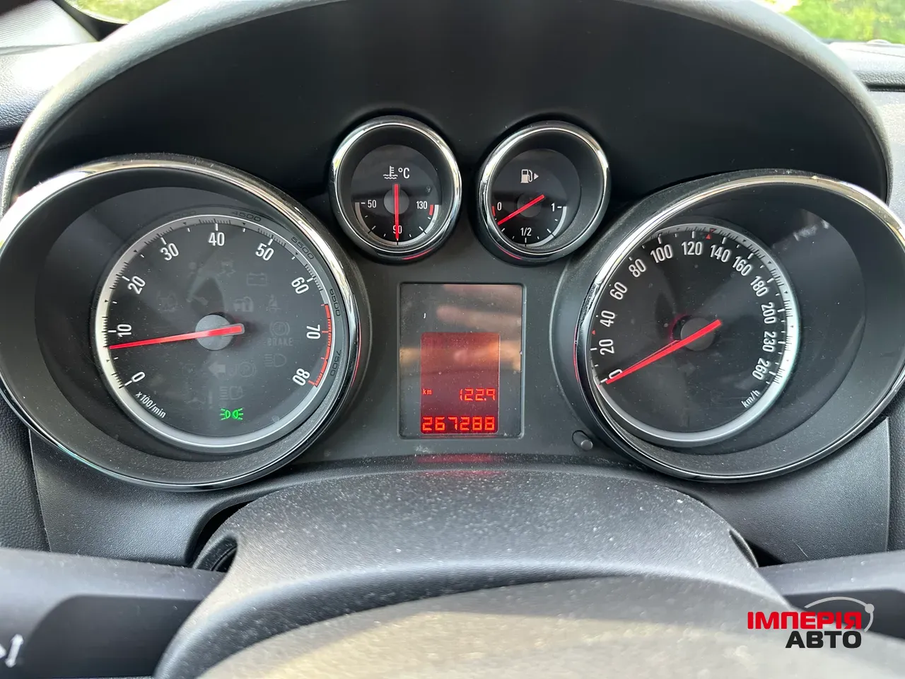 Opel Astra - фото 8