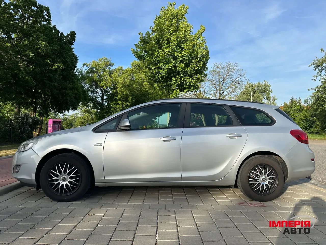 Opel Astra - фото 3