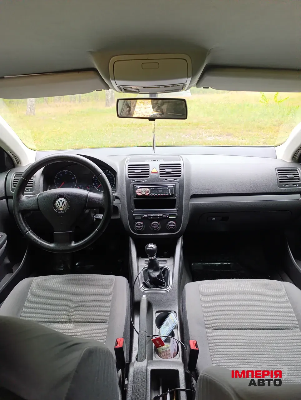 Volkswagen Jetta - фото 8