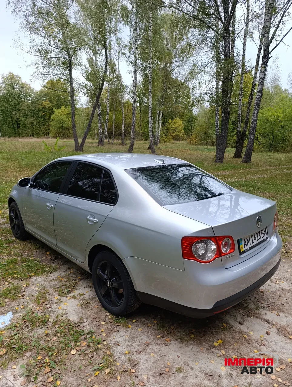 Volkswagen Jetta - фото 6