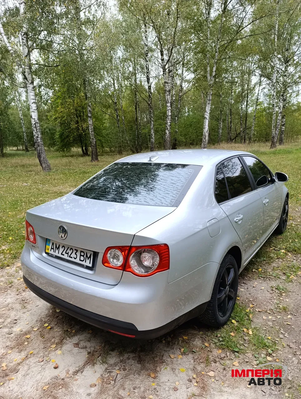 Volkswagen Jetta - фото 5