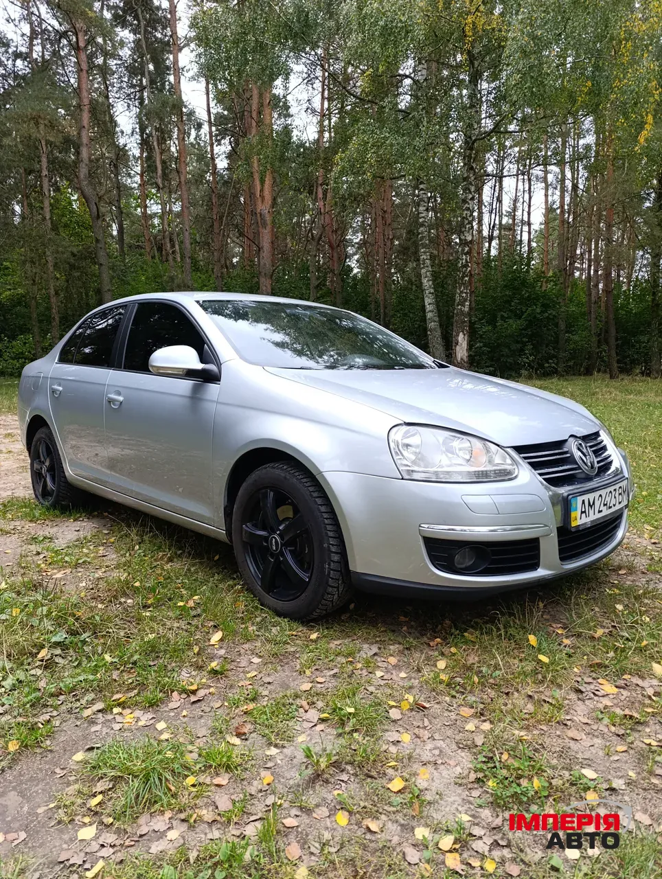 Volkswagen Jetta - фото 3