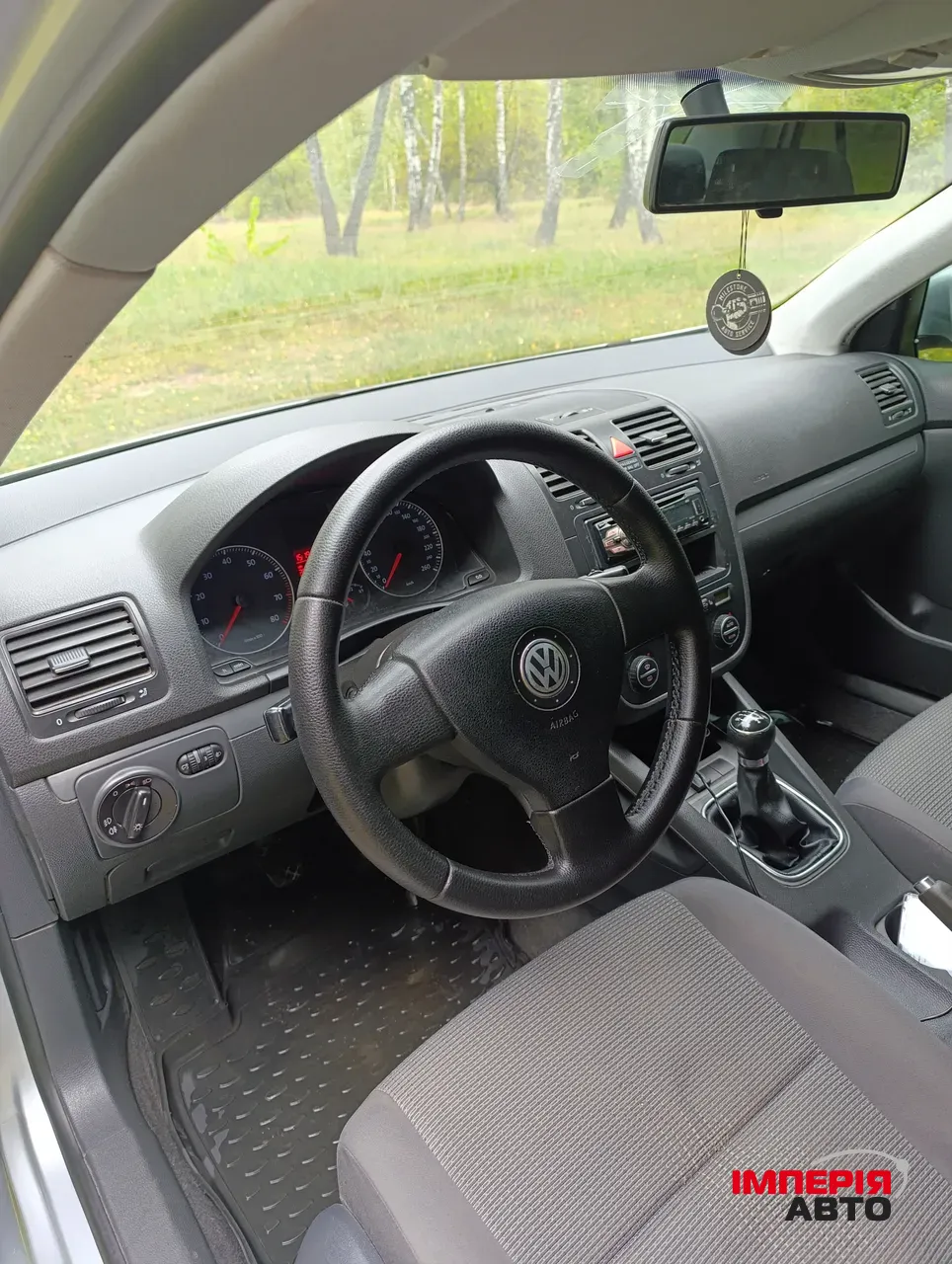 Volkswagen Jetta - фото 10