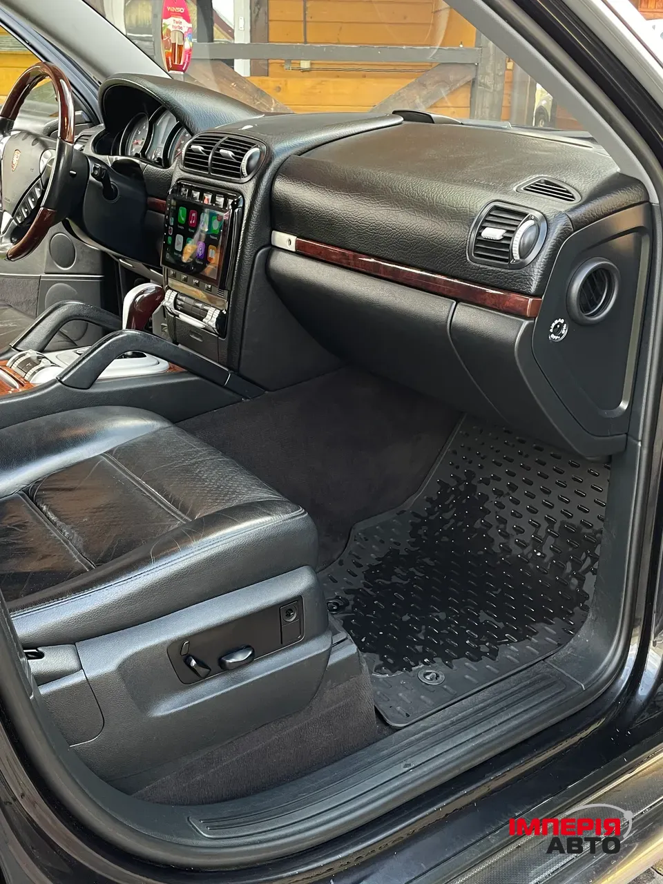 Porsche Cayenne - фото 12