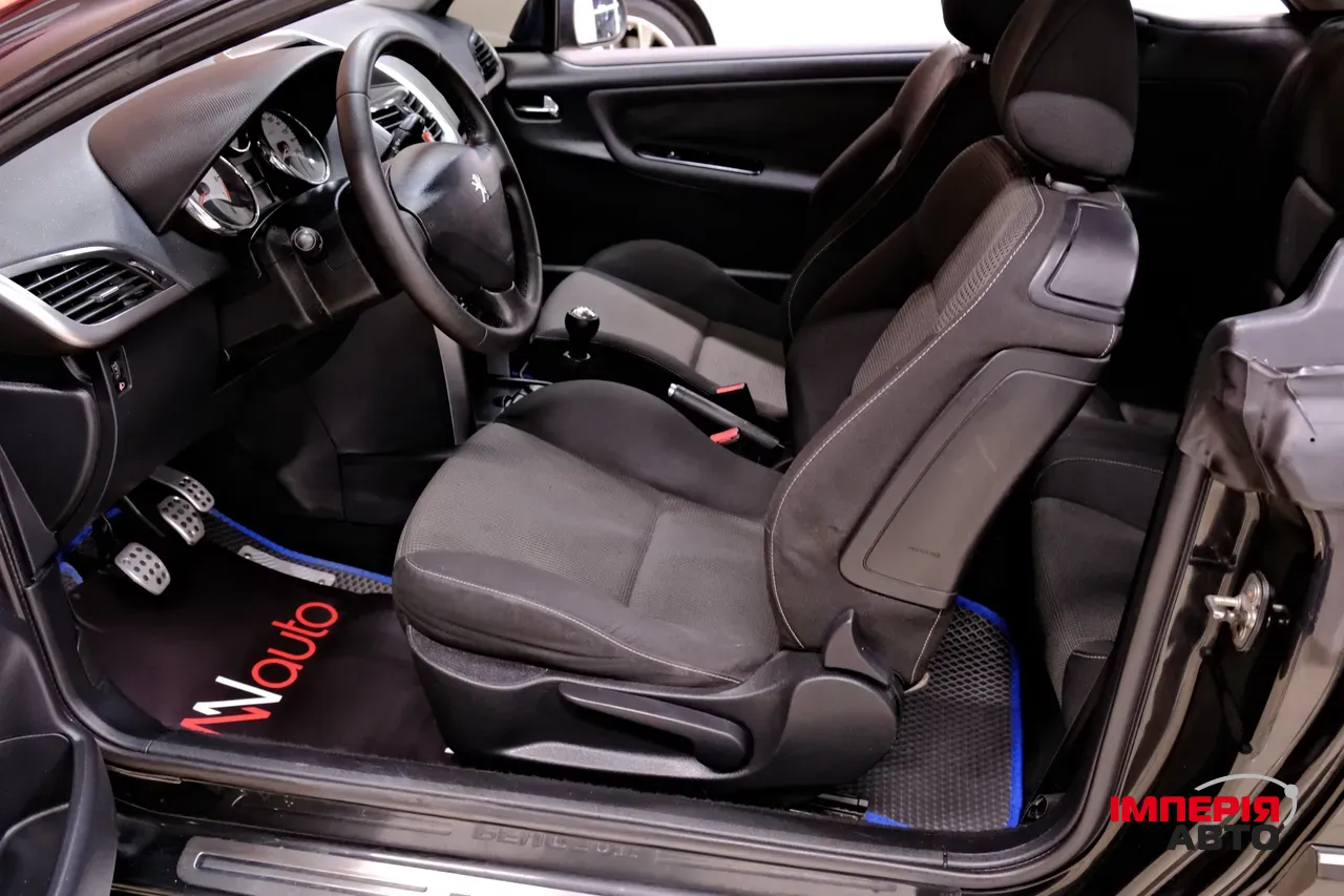 Peugeot 207 - фото 8