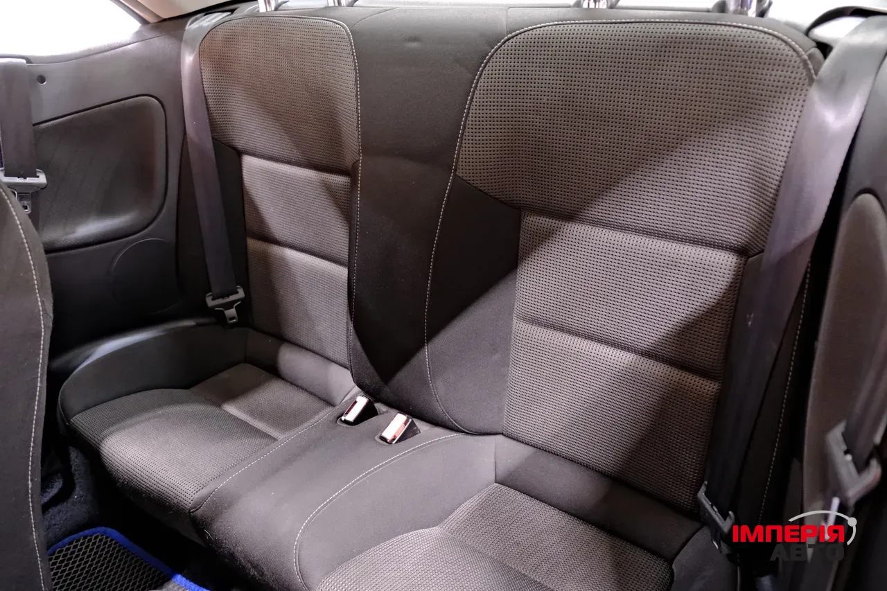 Peugeot 207 - фото 9