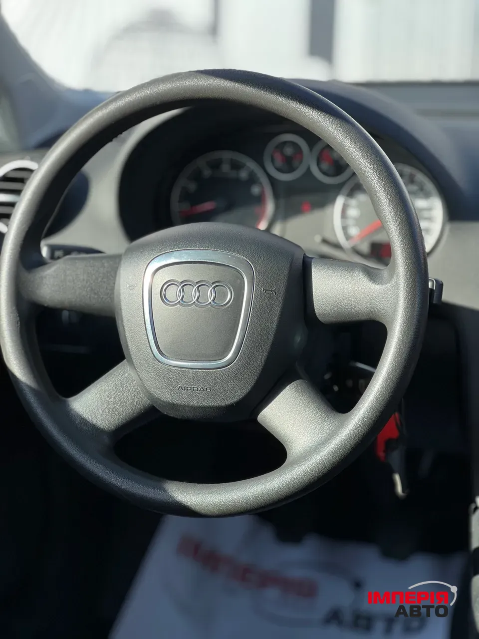 Audi A3 - фото 8