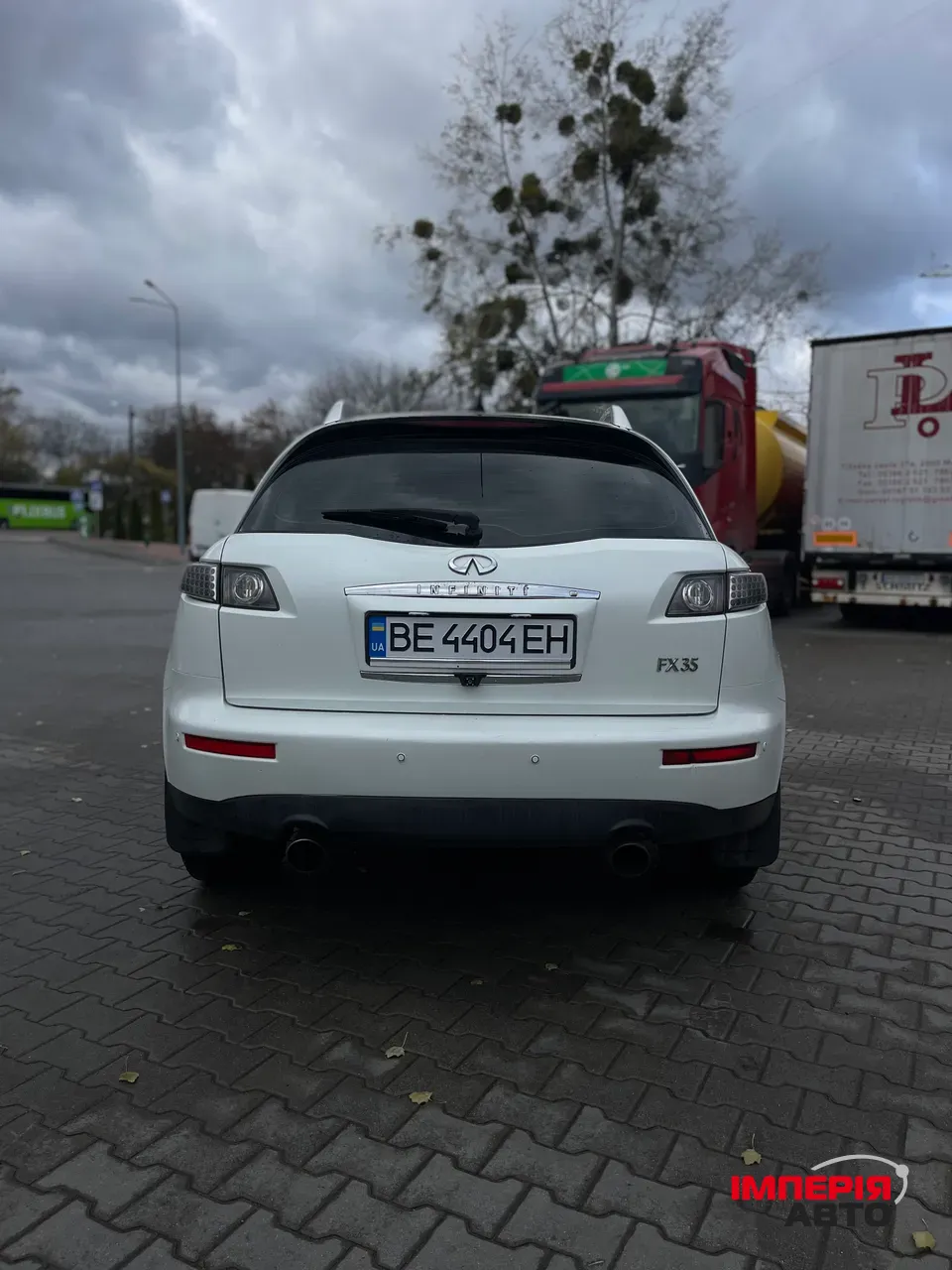 Infiniti FX - фото 3