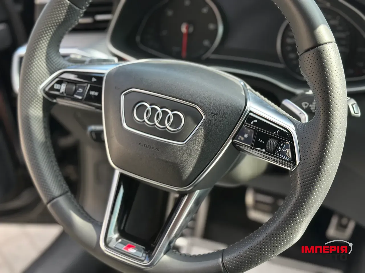 Audi A6 - фото 23