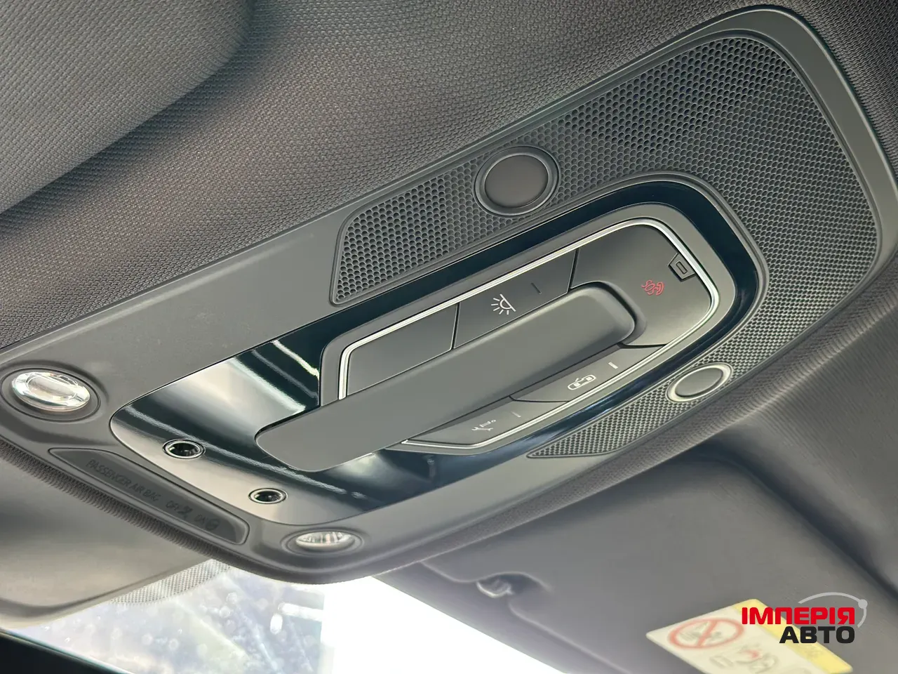 Audi A6 - фото 24