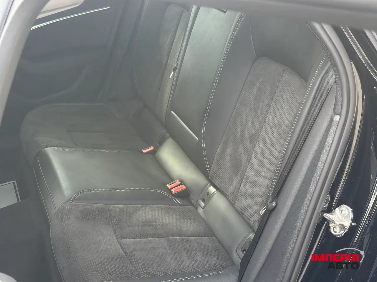 Audi A6 - фото 28