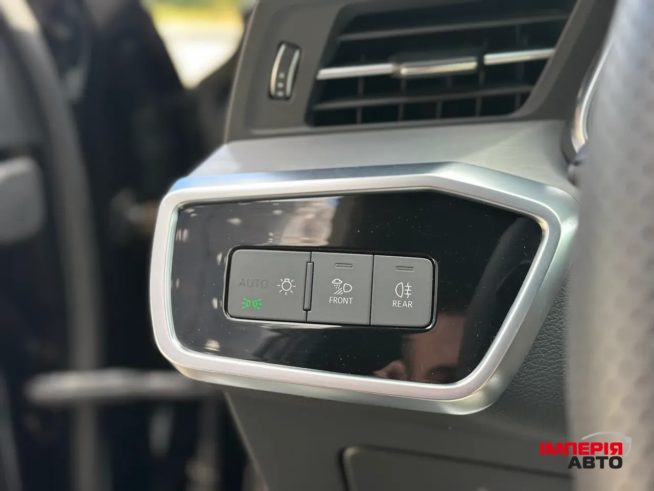 Audi A6 - фото 21