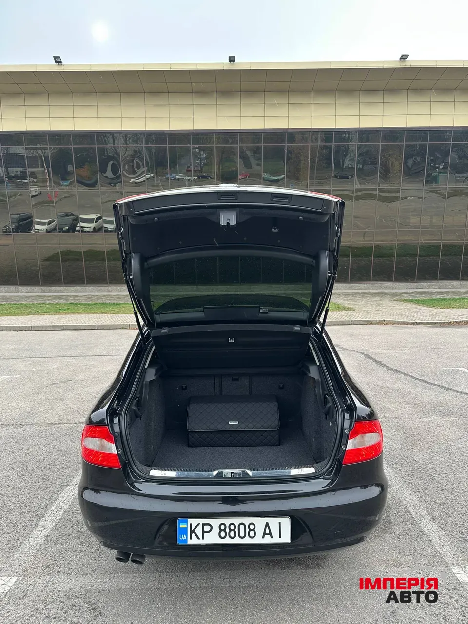 Skoda Superb - фото 12