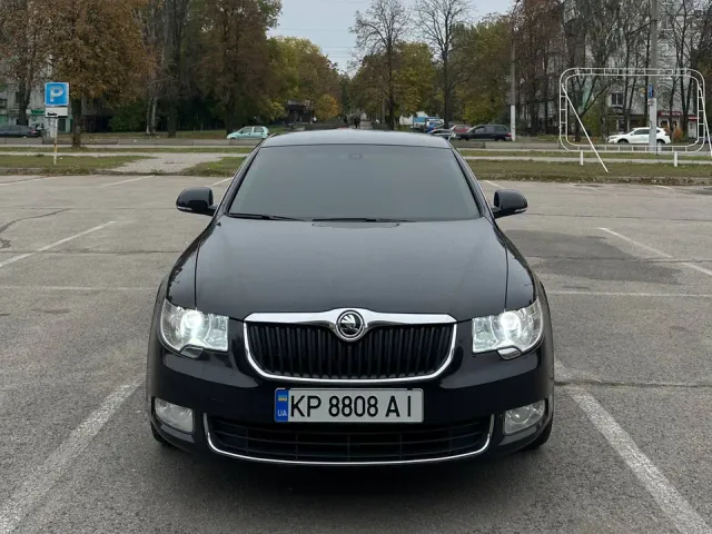Skoda Superb - фото 3