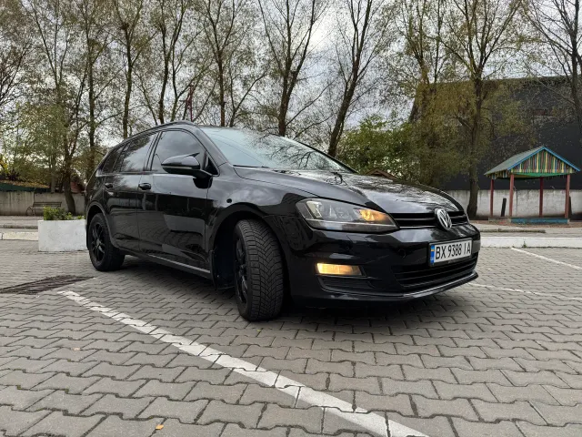 Volkswagen Golf - фото 2