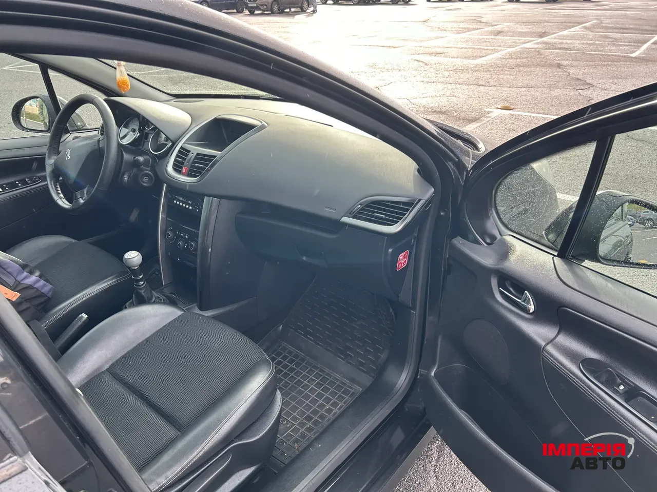 Peugeot 207 - фото 12